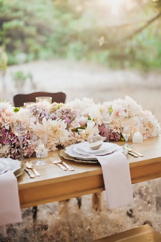 16 Diy Wedding Table Runner Ideas Diy Wedding Table Runner Ideas