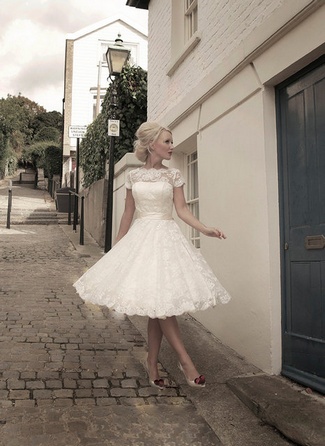 20 Short Wedding Dresses & Gowns