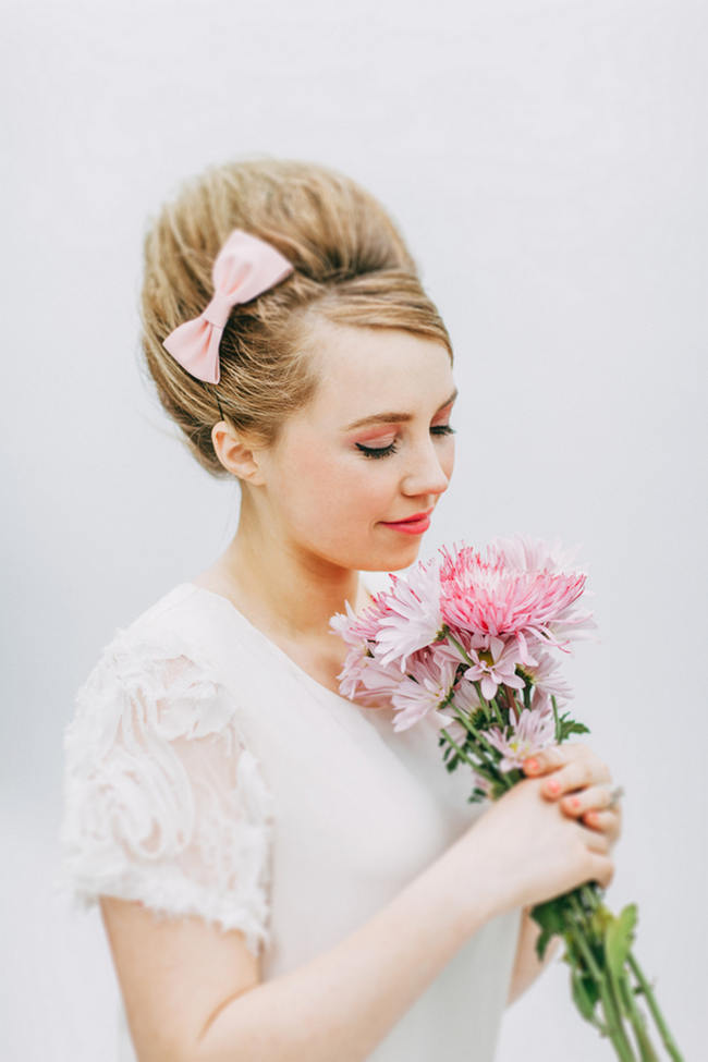 Cute Pink And White Sixties Inspired Wedding Ideas Ping Photography Cute Pink And White Retro Sixties Inspired Wedding Ideas Ping Photography