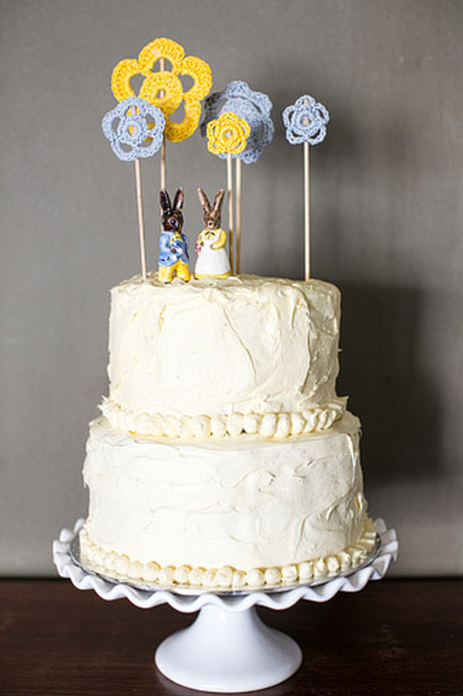 27 Of The Cutest Wedding Cake Toppers You Ll Ever See