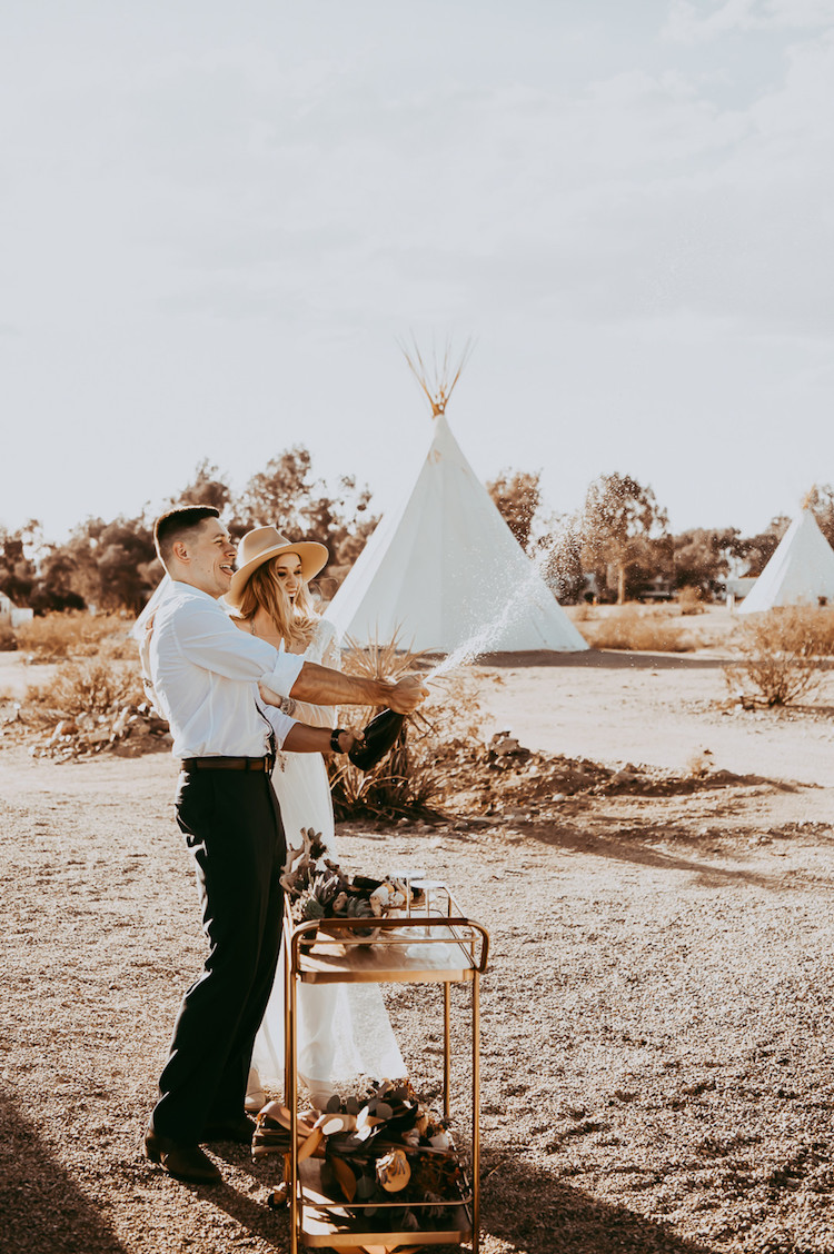 Boho Festival-Style Vegas Elopment