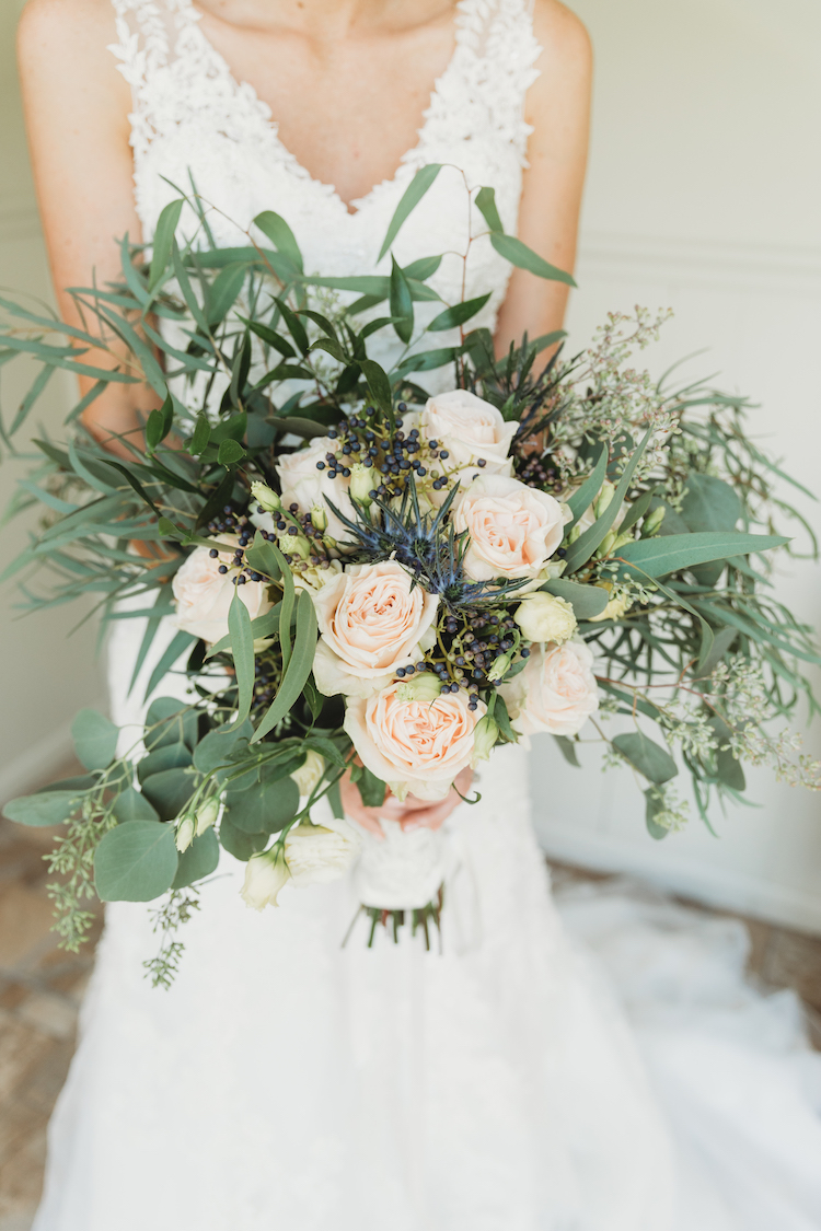 Sustainable Wedding in Navy Gold Greenery