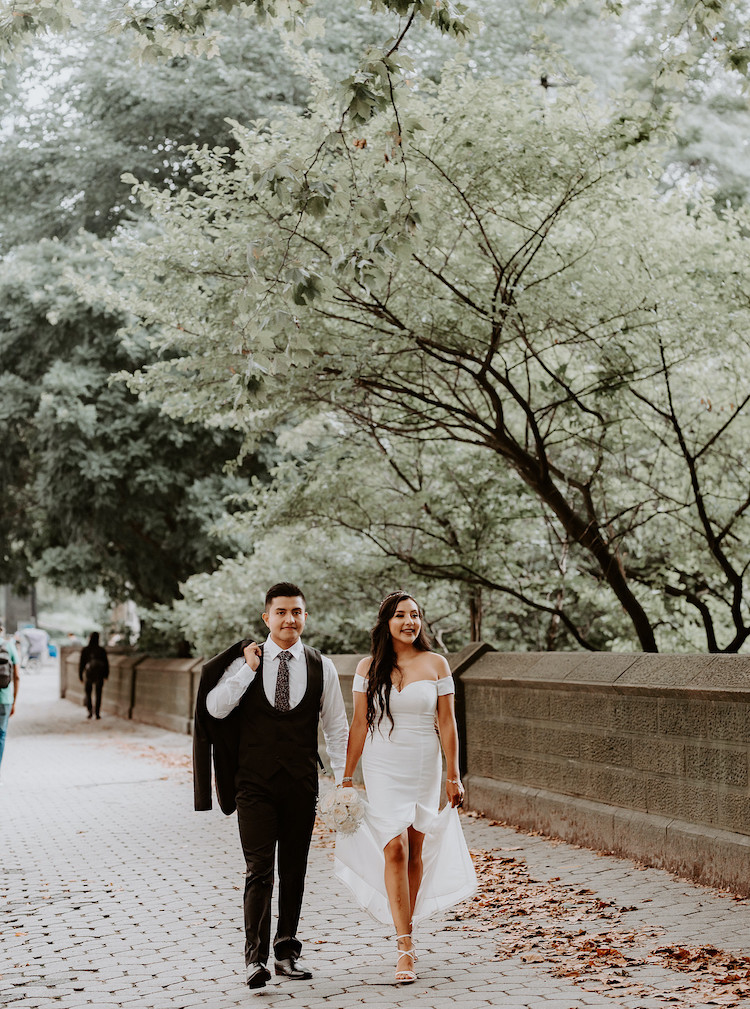 Romantic Central Park Micro Wedding 