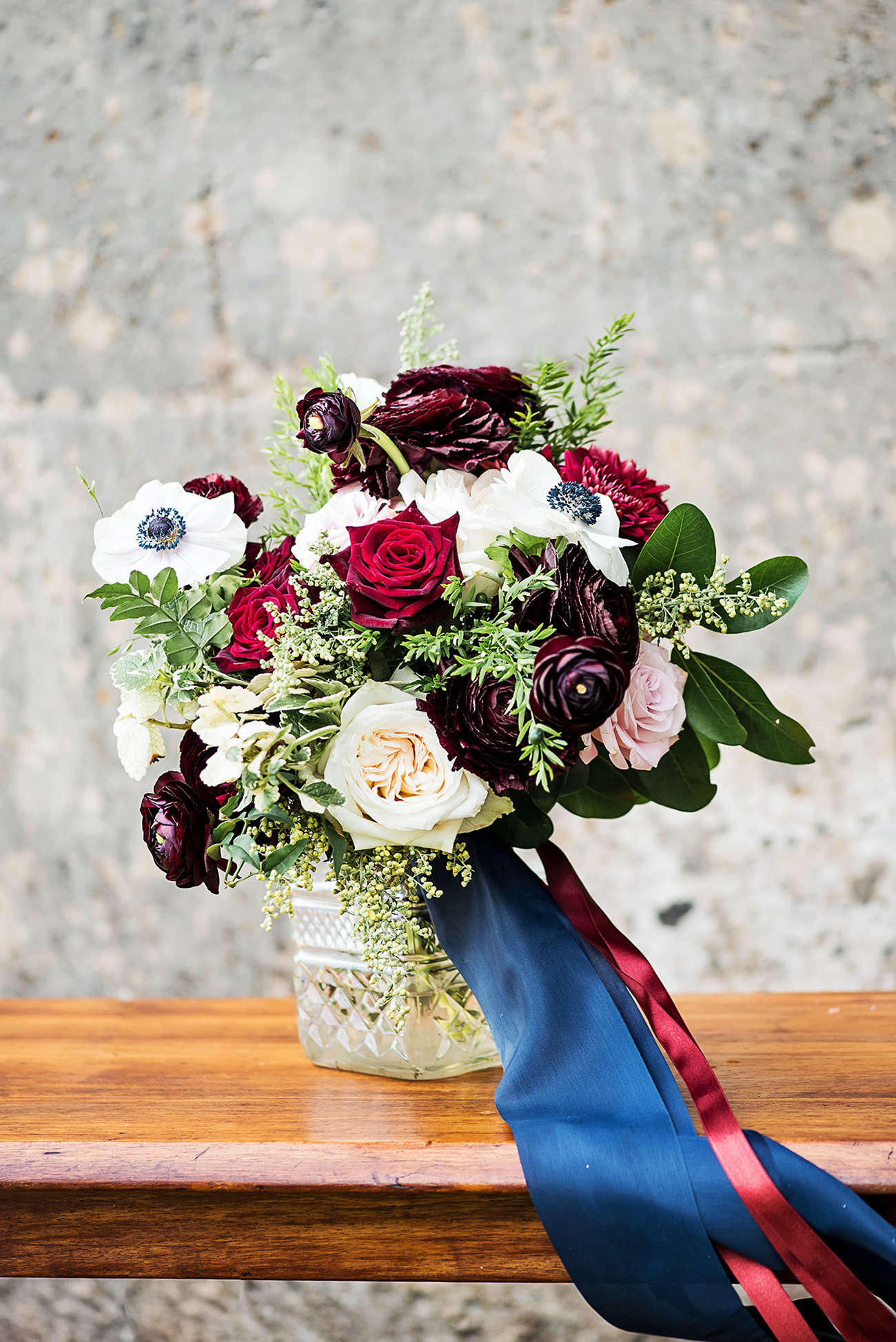 Must-See, Romantic Burgundy Red and Navy Blue Wedding Ideas