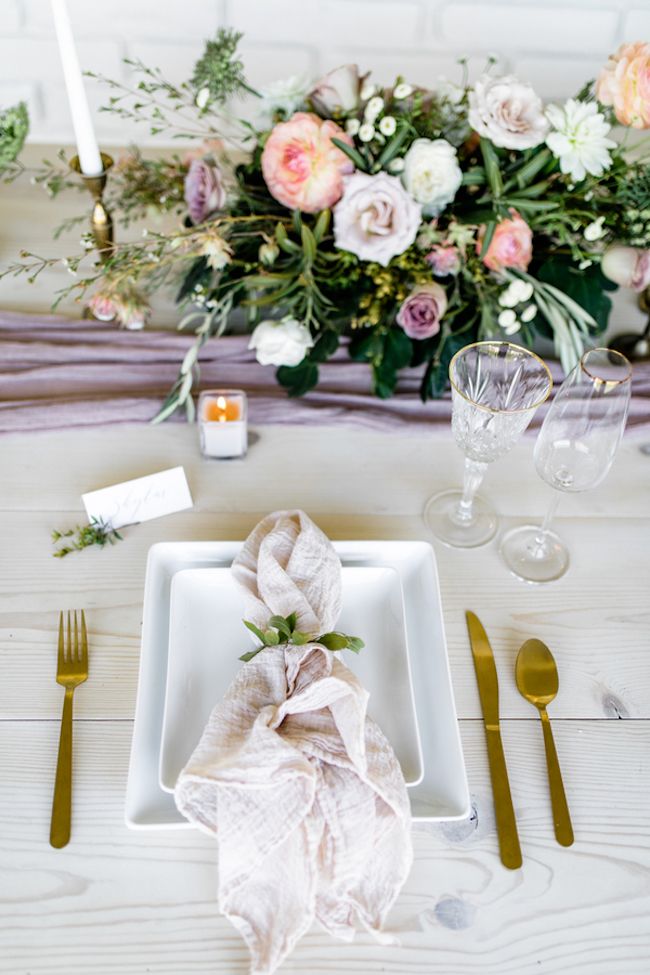 Decor + Details: Gold Mauve and Blush Pink Wedding {Ryann  