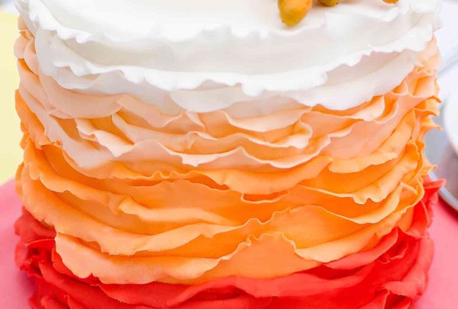 25 Ombre & Ruffle Wedding Cake Wonders