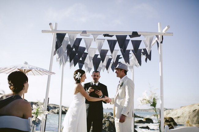 15 Wonderful Wedding Canopy & Arch Ideas